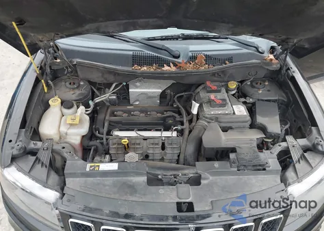 2016 Jeep Compass Sport z USA, uszkodzony, nr VIN 1C4NJCBA4GD753544